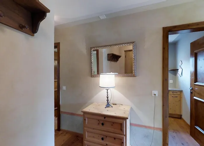 Abitaziun Begonia - Celerina アパート ツェエリーナ