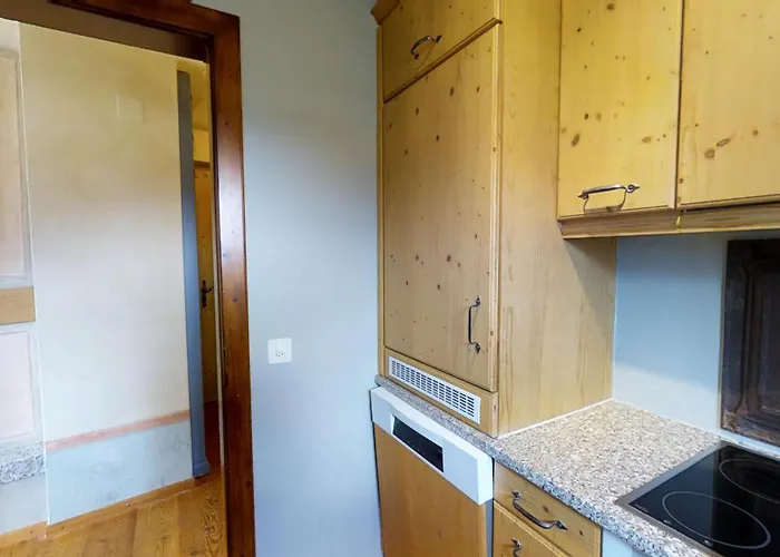 Abitaziun Begonia - Celerina ツェエリーナ