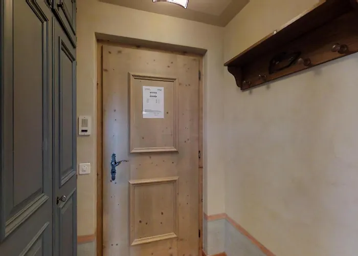 Abitaziun Begonia - Celerina アパート ツェエリーナ